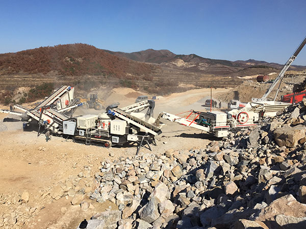 渣土粉碎車生產廠家推薦，多少錢一臺？