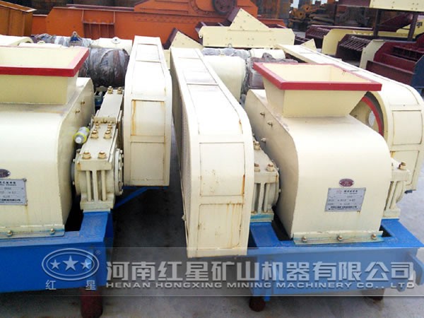硫鐵礦對(duì)輥式破碎機(jī) 硫鐵礦對(duì)輥式破碎機(jī)