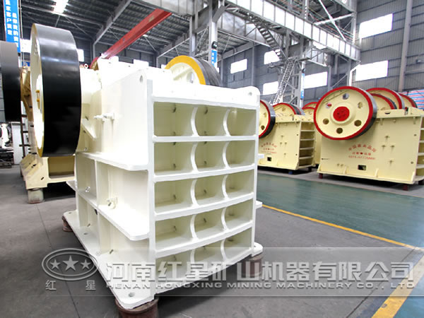 顎式破碎機 顎式破碎機