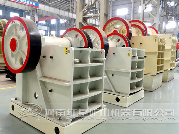 鋯石破碎機(jī) 鋯石破碎機(jī)