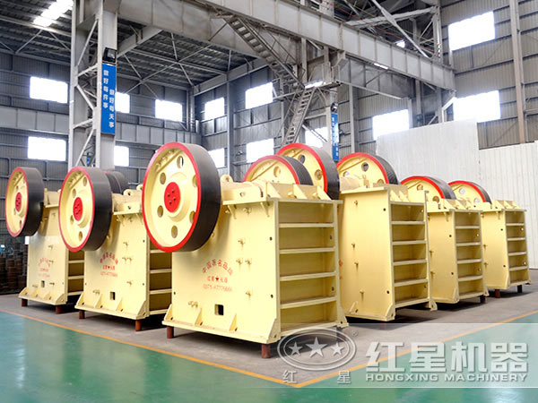 江蘇無(wú)錫顎式破碎設(shè)備技術(shù)特點(diǎn) 江蘇無(wú)錫顎式破碎設(shè)備技術(shù)特點(diǎn)