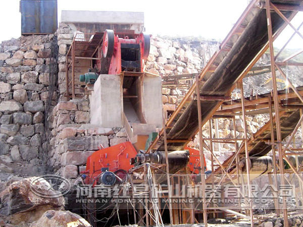 石灰石破碎工藝現(xiàn)場 石灰石破碎工藝現(xiàn)場