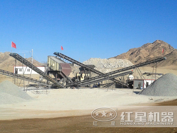 制砂生產(chǎn)線現(xiàn)場(chǎng) 制砂生產(chǎn)線現(xiàn)場(chǎng)