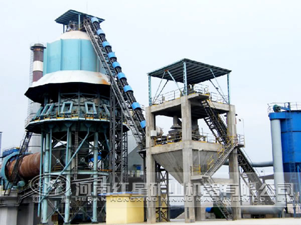 水泥生產(chǎn)線作業(yè)現(xiàn)場(chǎng) 水泥生產(chǎn)線作業(yè)現(xiàn)場(chǎng)