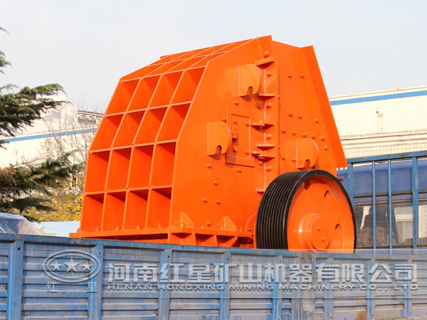 錘式破碎機發貨現場 錘式破碎機發貨現場