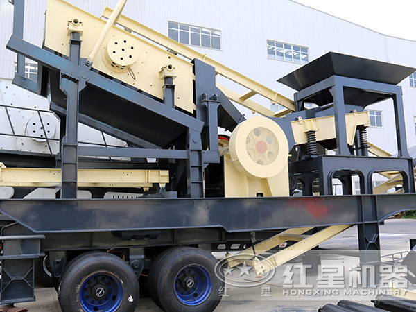 日產(chǎn)2000噸移動石子粉碎設(shè)備性能 日產(chǎn)2000噸移動石子粉碎設(shè)備性能