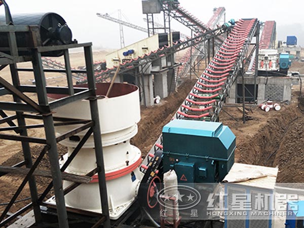 圓錐破碎生產(chǎn)線現(xiàn)場(chǎng) 圓錐破碎生產(chǎn)線現(xiàn)場(chǎng)