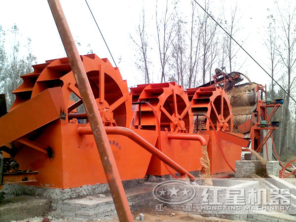 正在作業的機制水洗砂設備 正在作業的機制水洗砂設備