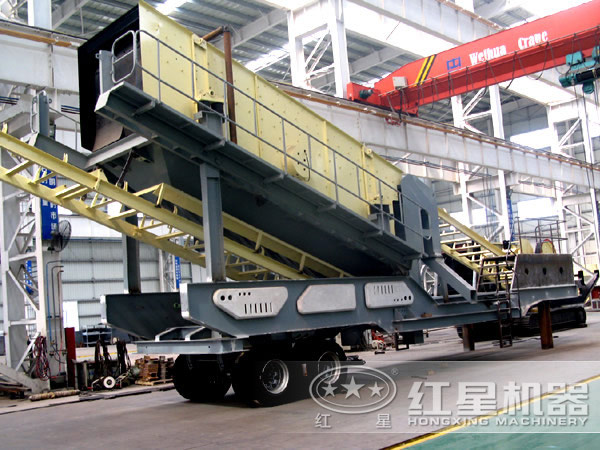 振動篩移動破碎站 振動篩移動破碎站