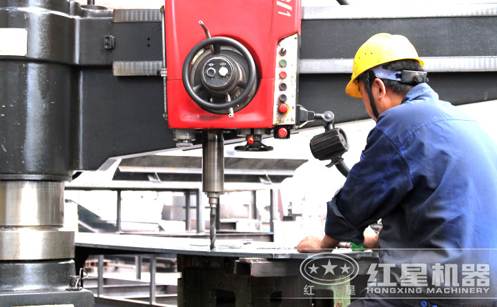 專注生產(chǎn),品質(zhì)過硬 專注生產(chǎn),品質(zhì)過硬