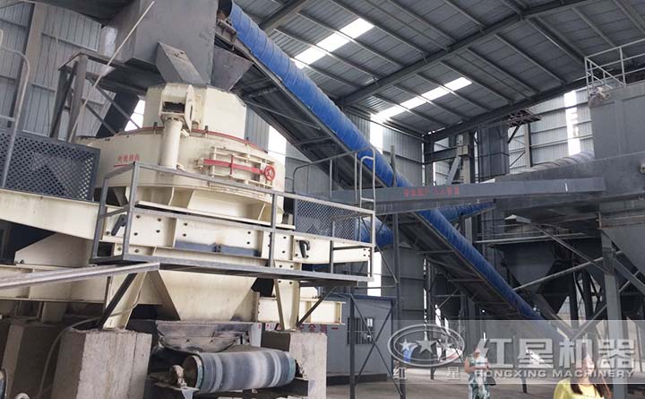 制砂機(jī)作業(yè)現(xiàn)場(chǎng) 制砂機(jī)作業(yè)現(xiàn)場(chǎng)