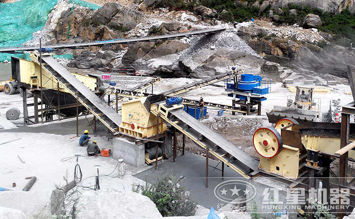 制砂現(xiàn)場 制砂現(xiàn)場