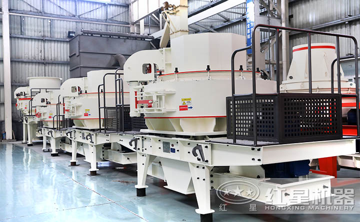 立軸沖擊式制砂機(jī)車間 立軸沖擊式制砂機(jī)車間