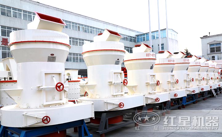 廠區規格型號不同的磨粉機 廠區規格型號不同的磨粉機