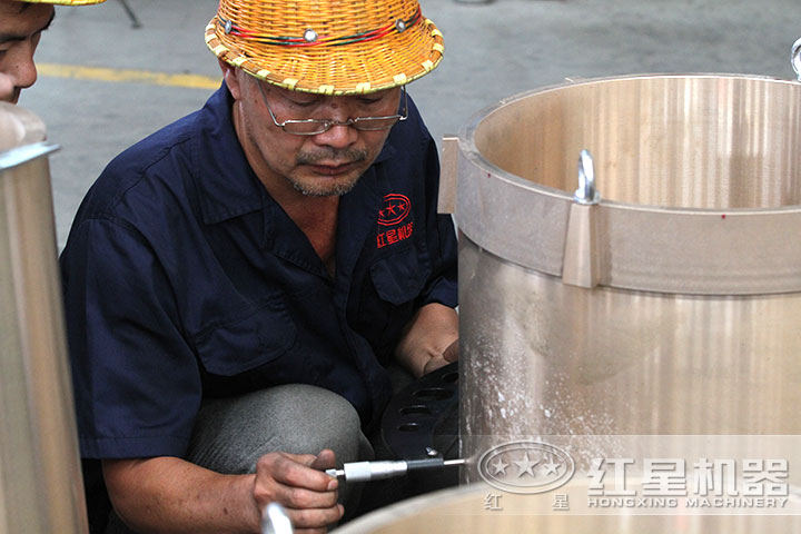 精益求精,品質(zhì)保證 精益求精,品質(zhì)保證