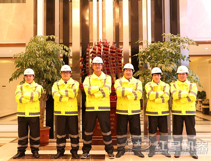 專業(yè)的售后團(tuán)隊,為您的有效生產(chǎn)保駕護(hù)航 專業(yè)的售后團(tuán)隊,為您的有效生產(chǎn)保駕護(hù)航