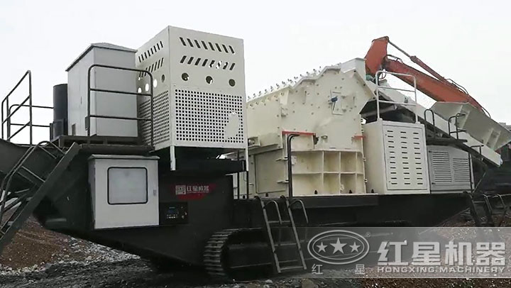 履帶移動小型砂機作業現場 履帶移動小型砂機作業現場