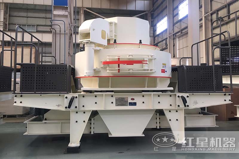 小型制砂機(jī)設(shè)備實(shí)拍 小型制砂機(jī)設(shè)備實(shí)拍