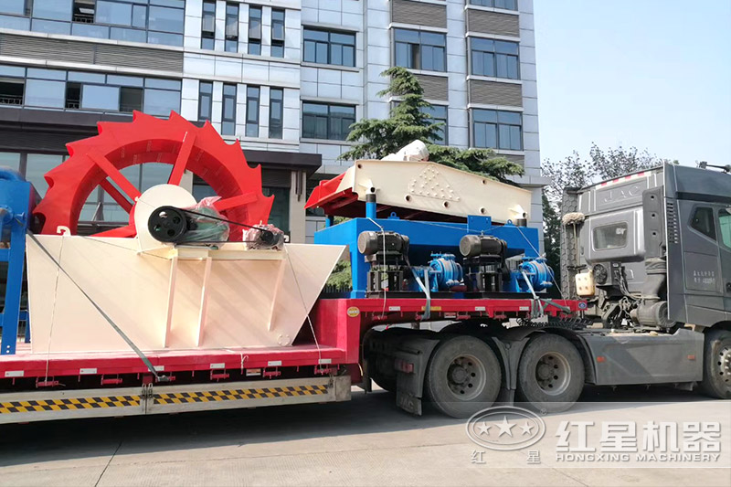 大型洗砂機(jī)發(fā)貨現(xiàn)場(chǎng) 大型洗砂機(jī)發(fā)貨現(xiàn)場(chǎng)